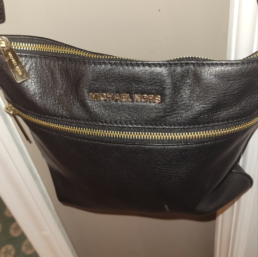 Black M Kors Crossbody